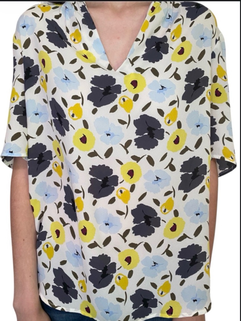 Ann Taylor Floral V-Neck Short Sleeve Blouse in White, Yellow & Light Blue XS